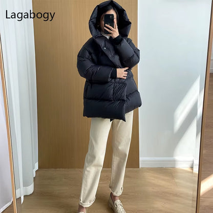 2024 Winter Women Short Parkas 90% White Duck down Coat Warm Soft Ultra Light Puffer Jackets Female Hooded Snow Outwear